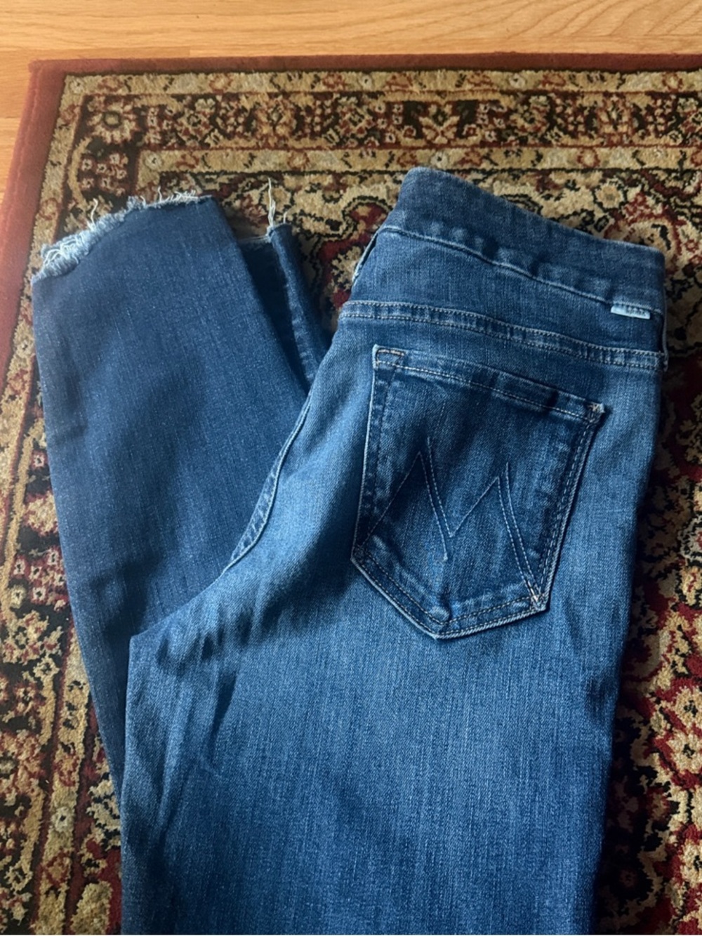 Mother Denim the looker two step ankle fray